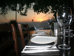 מוֹשבּוּצ%20-%20פשוט%20אוכל%20טוב%20,%20רמות